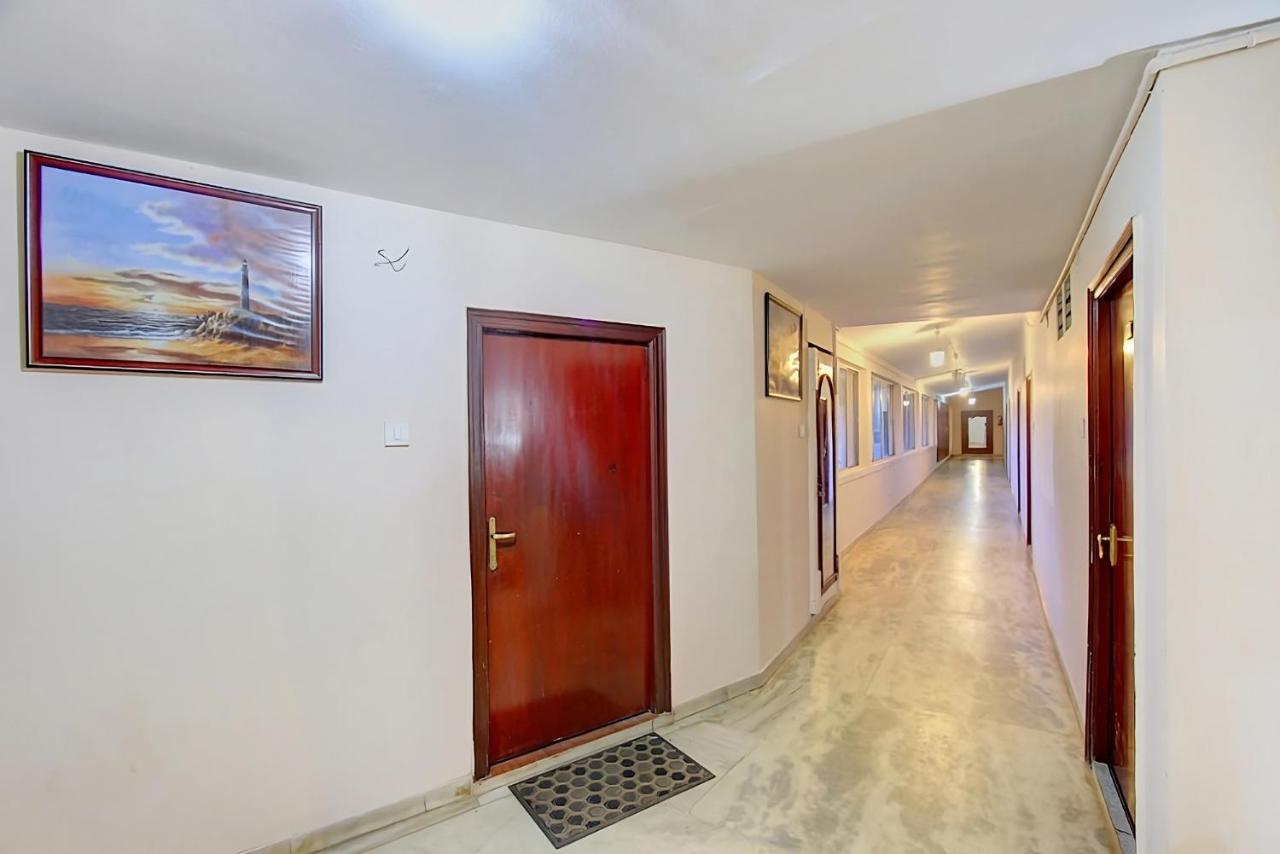 Hotel Sapphire Garden View Ooty Exterior foto